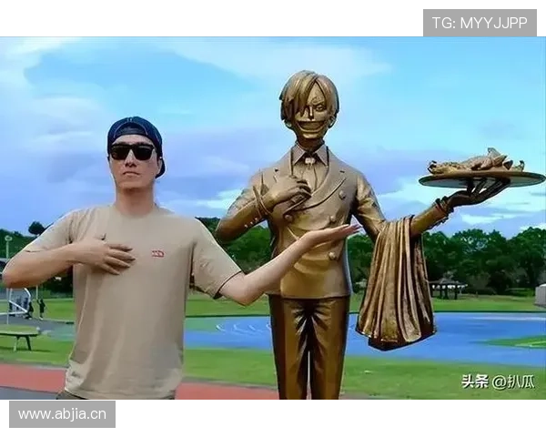 刘翔随手一张家居照，桌上那只表和鞋子随便一放就把我穷哭了